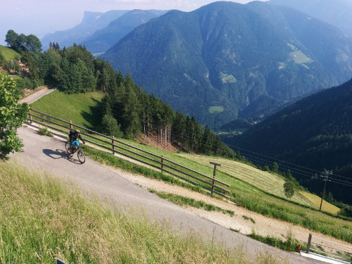 Towards Val d&rsquo;Ultimo