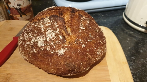 wholemeal-spelt-bread.jpg