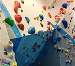 Bouldering the Vauxwall in Vauxhall
