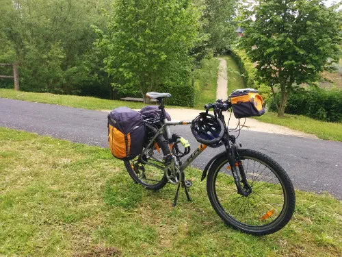 Through the Normandy to Paris by Bike